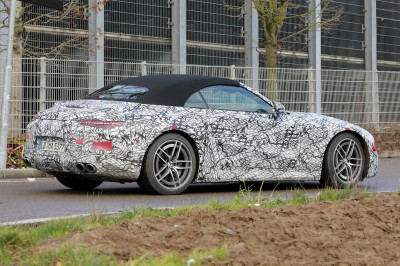 Nieuwe Mercedes SL heeft wel héél duidelijk AMG GT-trekjes