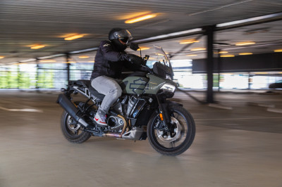 Motortest - Kan de Harley Davidson Pan America de dominantie van de BMW R 1250 GS doorbreken?
