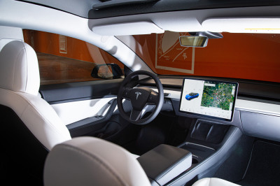 Test - De elektrische Tesla Model 3 kon wel wat verbeteringen gebruiken