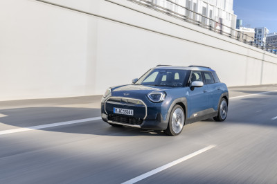 TEST - Mini Aceman (2025) is precies wat je hoopt (en wat je niet hoopt)