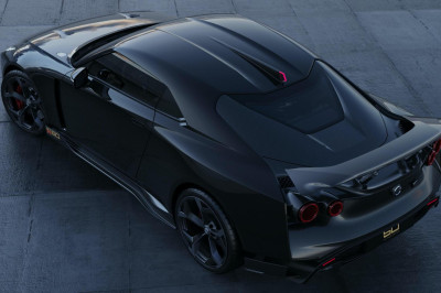 Waarom kost deze Nissan GT-R50 by Italdesign bijna een miljoen euro?