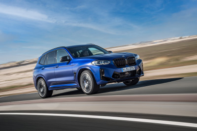 Prijs BMW X3 en BMW X4 - Facelift voegt 'zuinige' mild hybrid-techniek toe