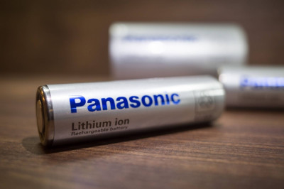 Hoe deze batterijcel van Panasonic jouw volgende Tesla goedkoper gaat maken