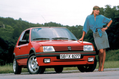 Heb je een Peugeot 205 GTI? Peugeot wil hem voor je restaureren