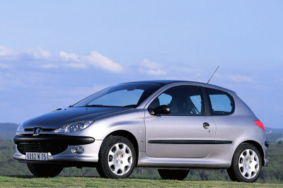 Aankooptips Peugeot 206 occasion: uitvoeringen, problemen, prijzen