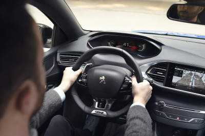 Digitale i-Cockpit voor de vernieuwde Peugeot 308 (2020)
