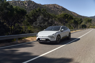 Test: Polestar 4 (2024) is praktischer dan iedereen denkt