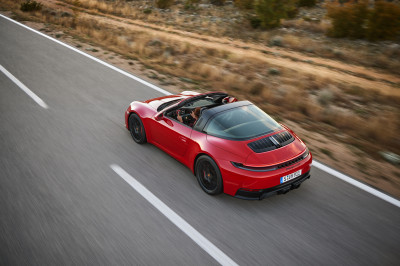 Porsche 911 facelift (2024): geen stekker, wel hybride, nog geen prijzen bekend