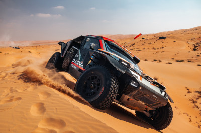 Budgetmerk Dacia doet mee aan de Dakar-rally? 4 weetjes over de Dacia Sandriders