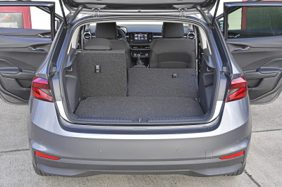 TEST – Batterij van Renault Clio Hybrid kost bagageruimte