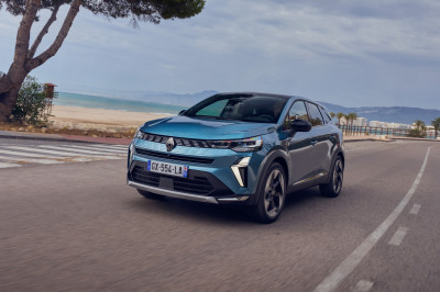 TEST Renault Symbioz (2024): hybride SUV voor mensen die dol zijn op hun gezin