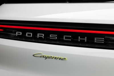 Porsche geeft SUV voorrang aan sportwagen (en dat is best logisch)