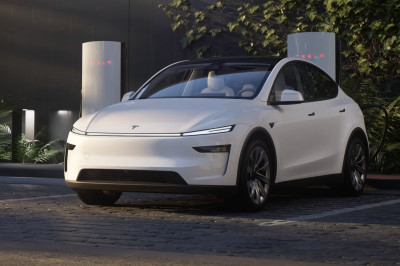 Waarom jij niet lang meer hoeft te wachten op de nieuwe Tesla Model Y