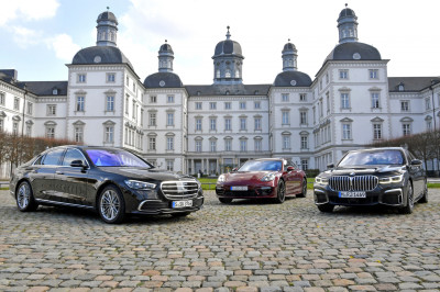 Test: Mercedes S-klasse verslaat BMW 7-serie en Porsche Panamera op deze 6 punten