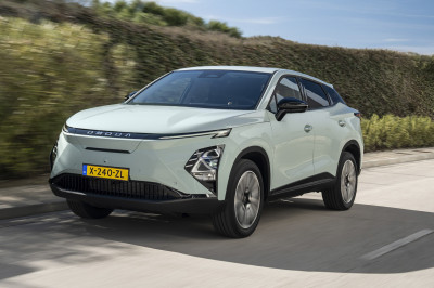 Test Omoda E5 (2024): voor iedereen die niets met auto’s heeft