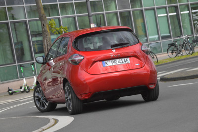 Waarom niet de Renault Zoe, maar de Fiat 500e de beste 'goedkope' elektrische auto is