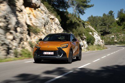 Waarom de Toyota C-HR plotseling 3000 euro goedkoper is