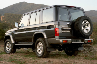 Waarom de vraag naar deze bejaarde Toyota Land Cruiser is ontploft