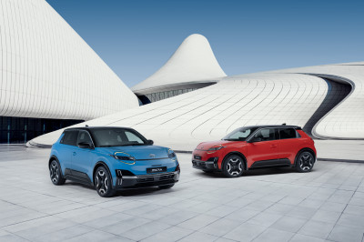 Zoek de verschillen tussen de Nissan Micra (2025) en de Renault 5