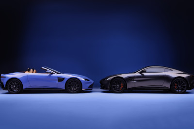 In de Aston Martin Vantage Roadster is het altijd lente