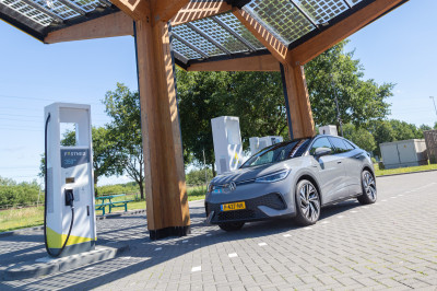 Bij Fastned rinkelt de kassa al met 2 EV's per uur