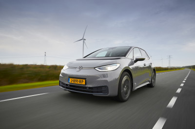 Wegenbelasting elektrische auto's: zoveel betaal jij straks voor je EV
