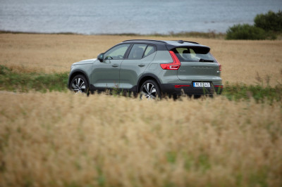 Waarom de elektrische Volvo XC40 Recharge plotseling 10.500 euro goedkoper is