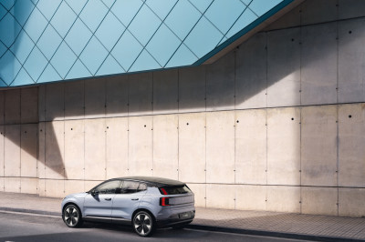 Snel, goedkoop, begin 2024 naar Nederland: wat we tot nu toe weten over de Volvo EX30