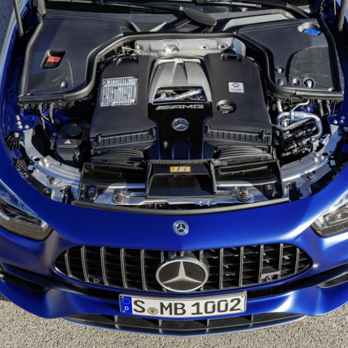 Ook de Mercedes-AMG E 63 4Matic+ kijkt nu sip