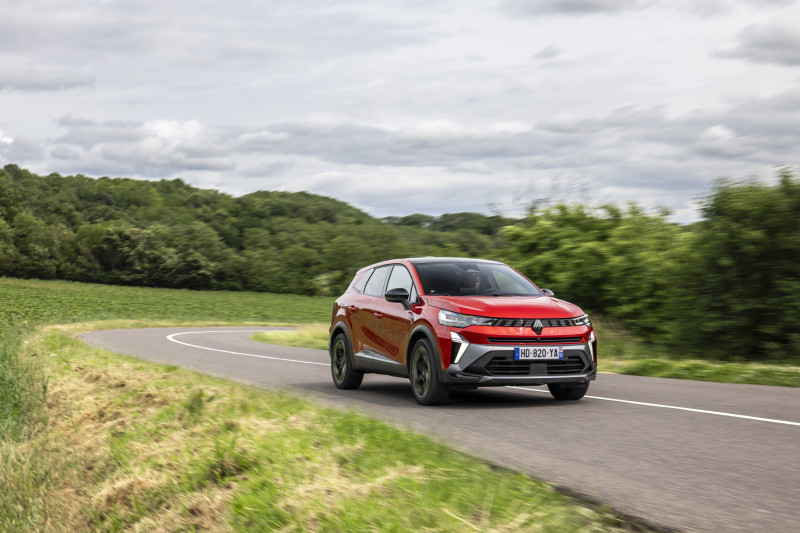 Review Renault Symbioz 160 (2025) – nu nog sterkere concurrent voor Toyota Corolla Cross