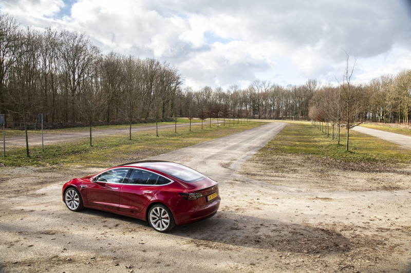 Autoverkopen september: Tesla Model 3 verkoopt bijna 10x beter dan Golf