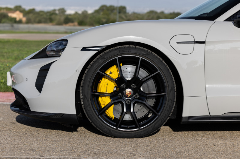 First review - The Porsche Taycan GTS (2021) is why you want your own track