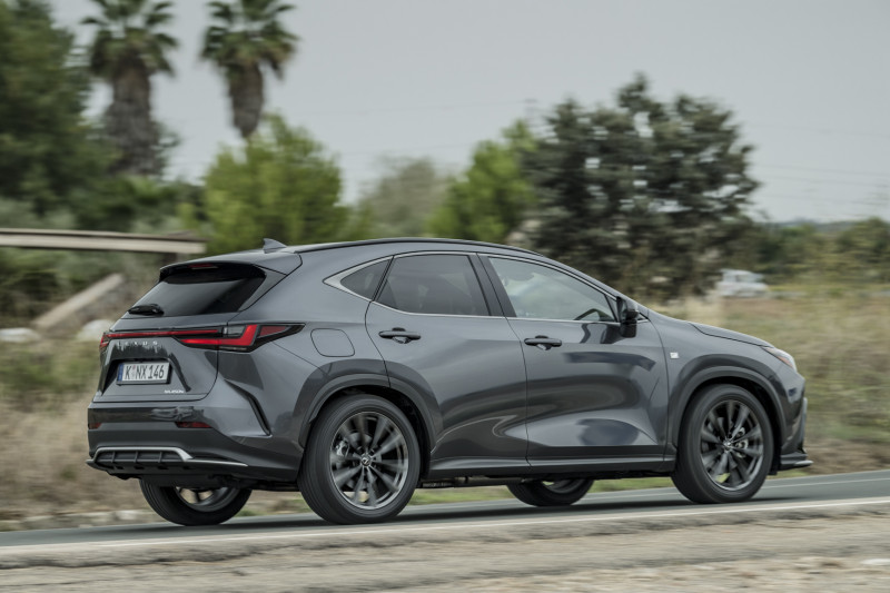 First review Lexus NX (2021) - Lexus's first plug-in hybrid attempt is just as good