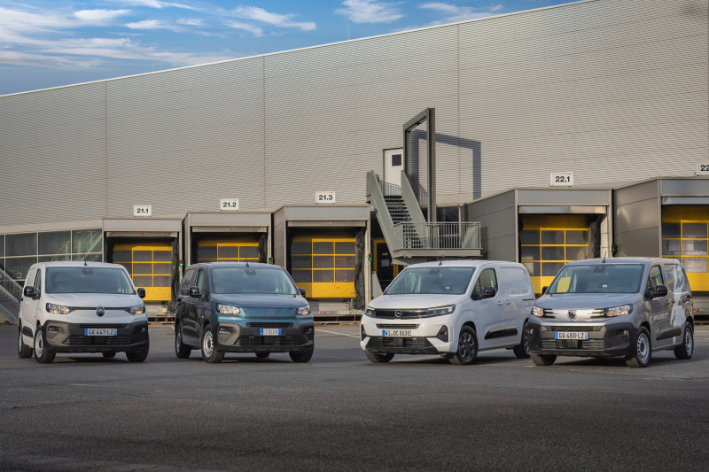 Dit zijn de 5 goedkoopste elektrische bussen van 2025 met een keuzemenu op 1