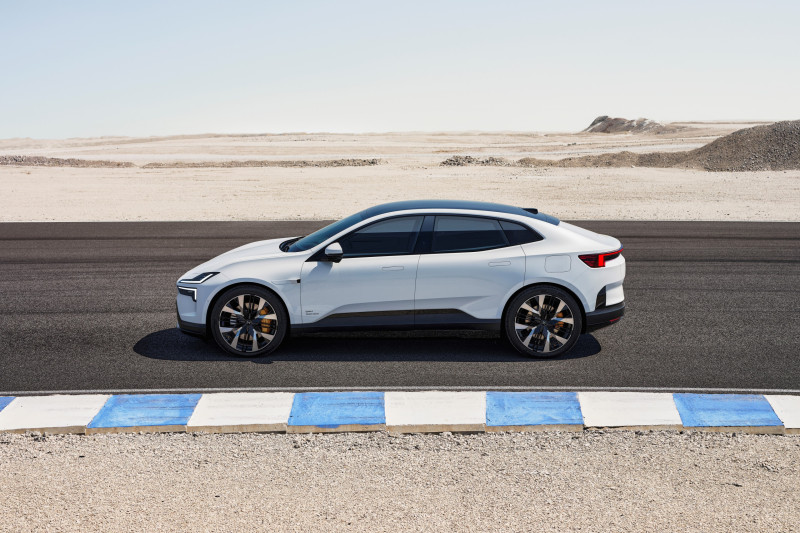 Polestar 4