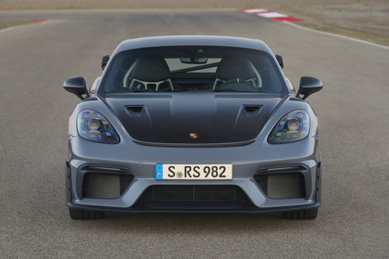 The new Porsche Cayman GT4 RS will make your laughing muscles tired