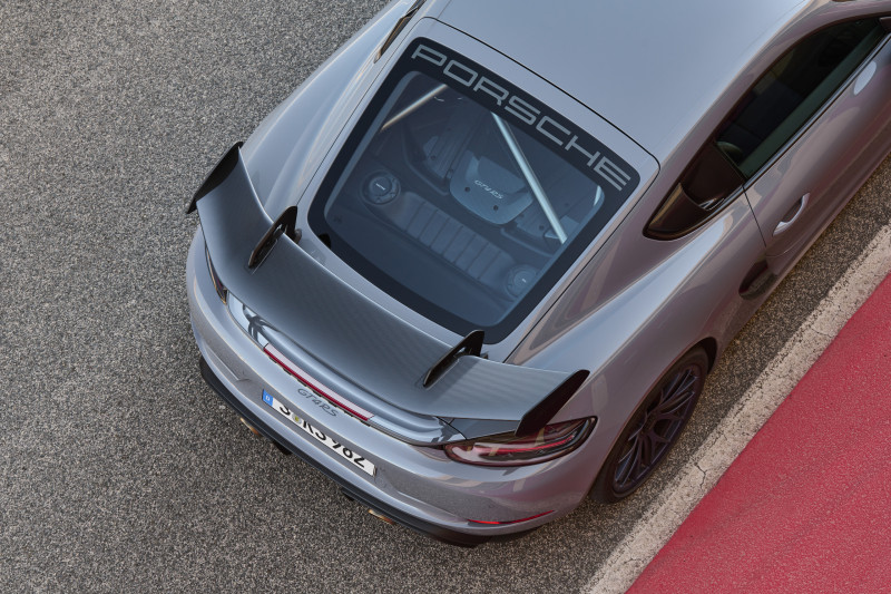 The new Porsche Cayman GT4 RS will make your laughing muscles tired