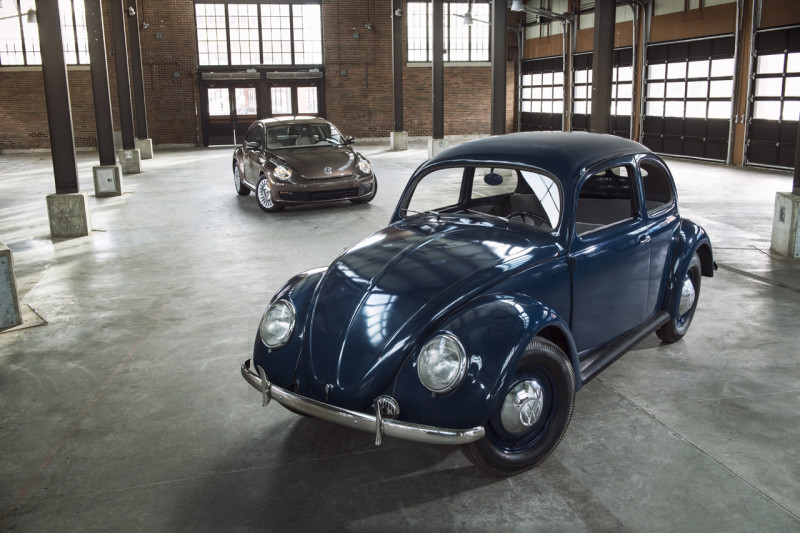 Fantastische fotogalerie Volkswagen Beetle uit 1949 & 2014