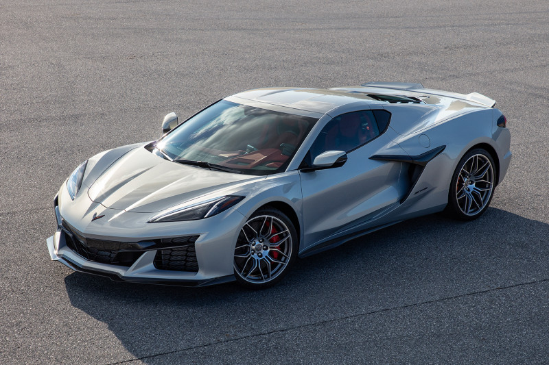 The new Corvette Z06 has the strongest turboless V8 of all time