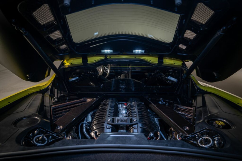 The new Corvette Z06 has the strongest turboless V8 of all time