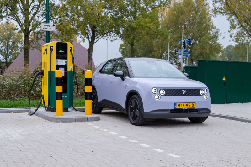 3 voordelen en 3 nadelen van de elektrische Firefly