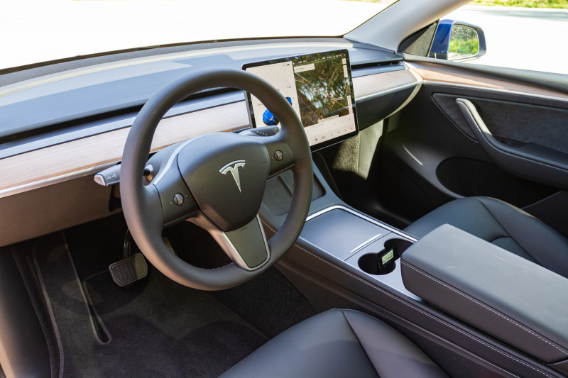 Test - Yes, the Tesla Model Y is good, but Tesla's lead is shrinking...