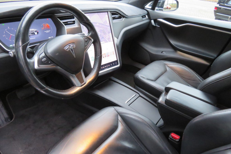 Voordelen en nadelen tweedehands leaseauto - van Tesla tot Volkswagen