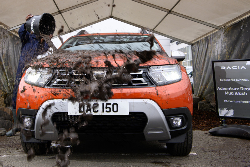 This Dacia mud wash shows just how ridiculous SUVs really are