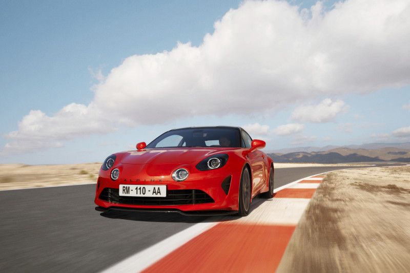 German gentlemen's agreement?  The new, 275 km/h fast Alpine A110 does not do that