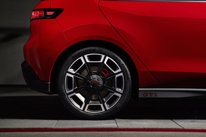 Nog voor de introductie van deze hot hatch zet Volkswagen al een foutje recht