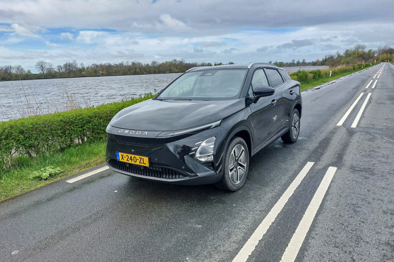 Omoda E5 review: nieuwe Chinese elektrische auto probeert Volvo EX30 af te troeven