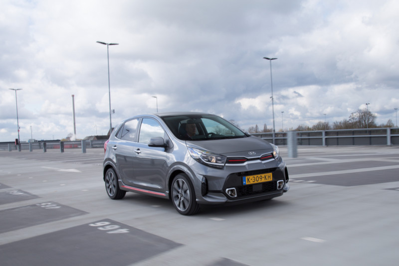 The Netherlands' largest car test magazine has an affordable summer promotion