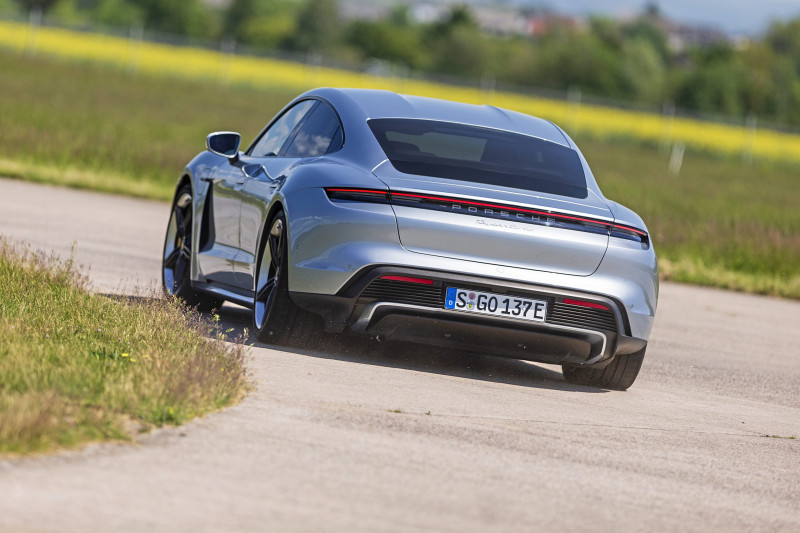 Porsche Taycan vs.  Audi RS E-Tron GT: now the electric car really gets fun