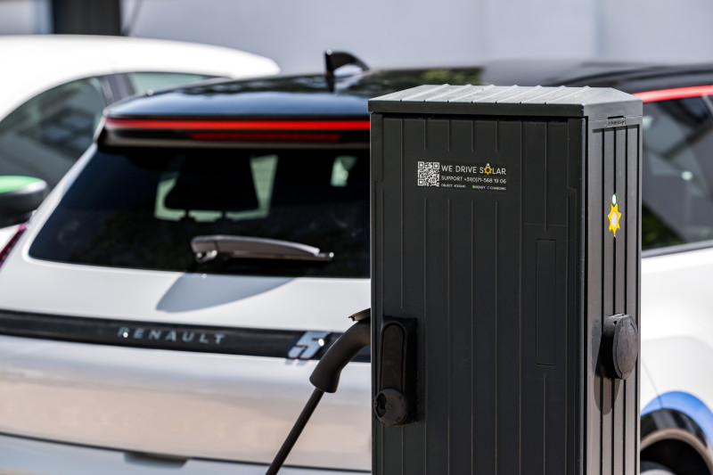 Deze 3 elektrische auto's kunnen in 2026 aan de slag als thuisbatterij